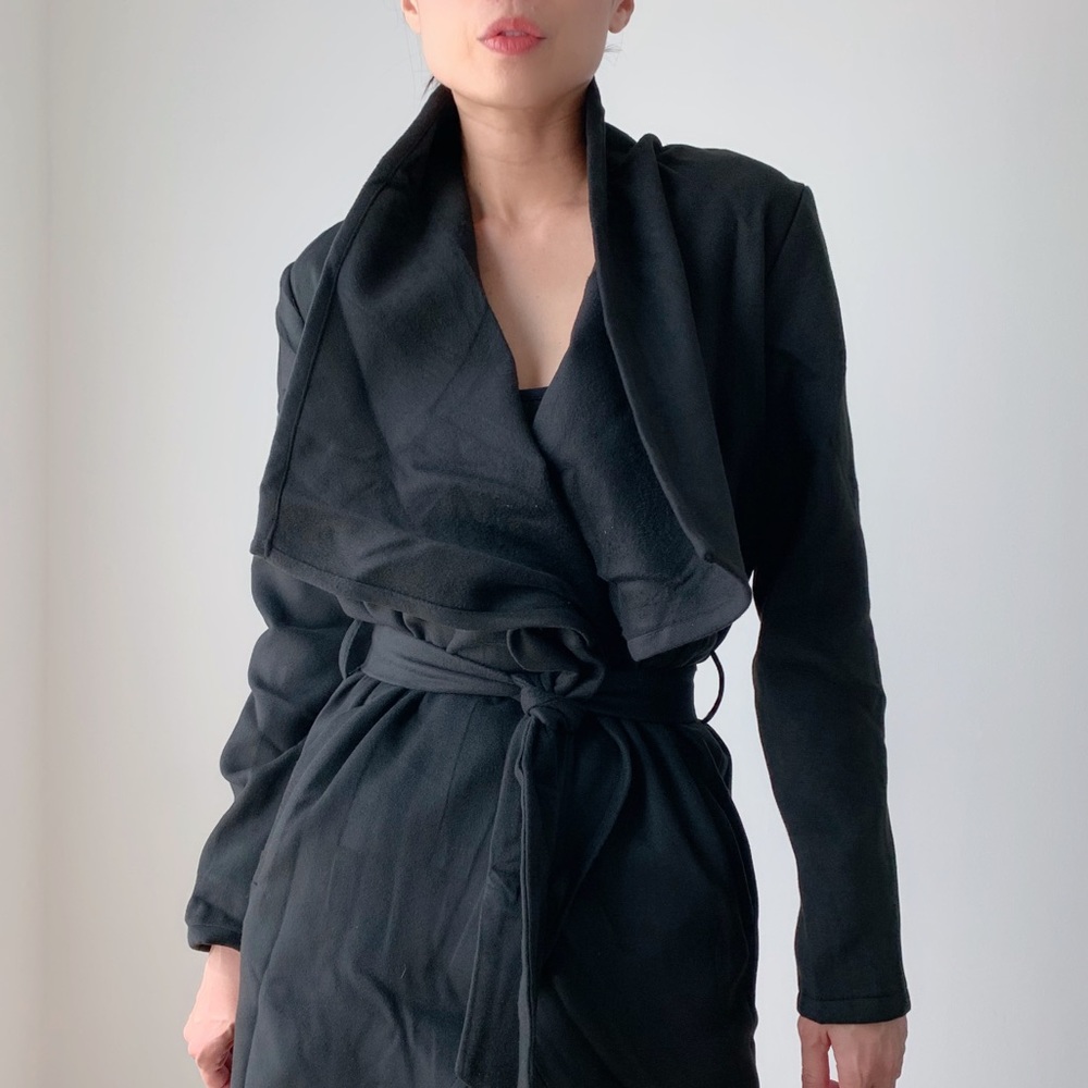BLACK BELTED LAPEL COAT - Picture 2 of 8
